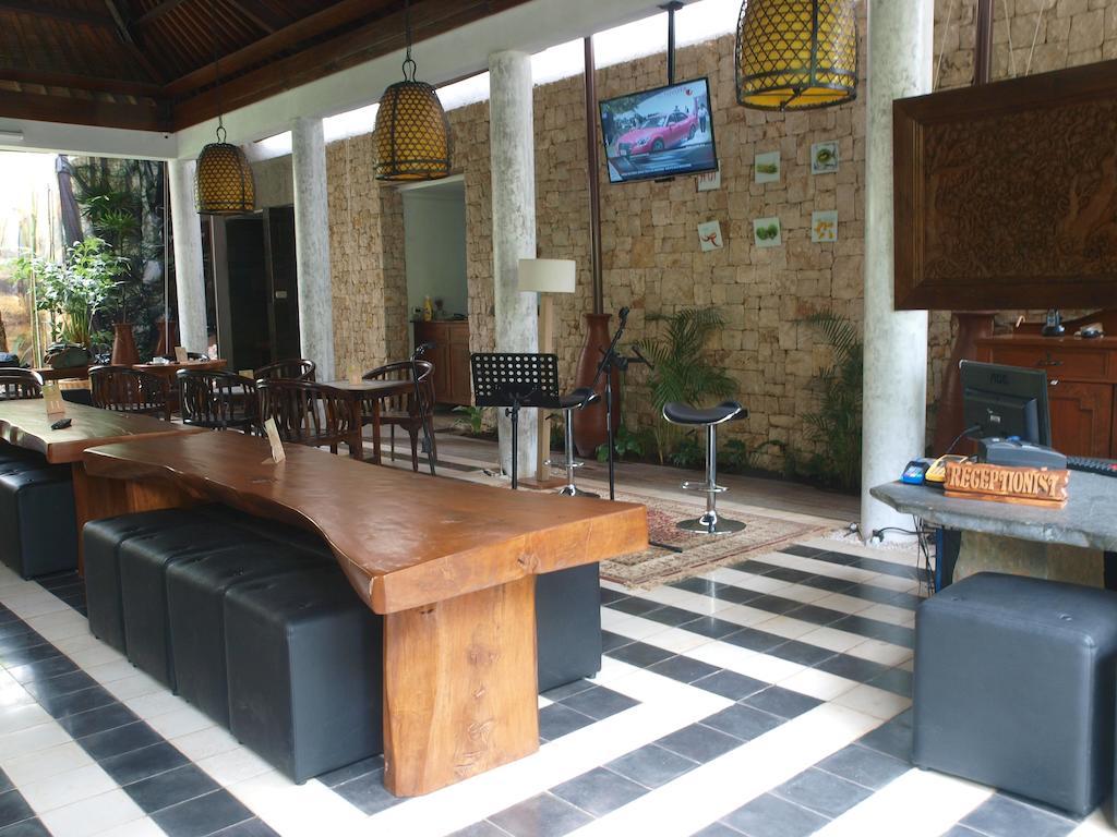 Flores Gallery Hotel Bandung Exterior foto